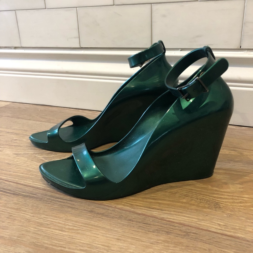 Green Melissa Wedges